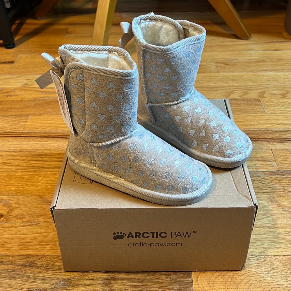 Arctic Paw Boots